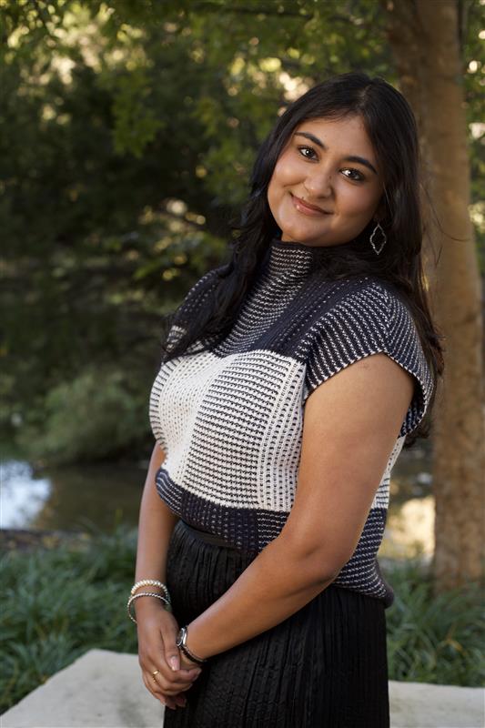 Mihika Website Photo Standing